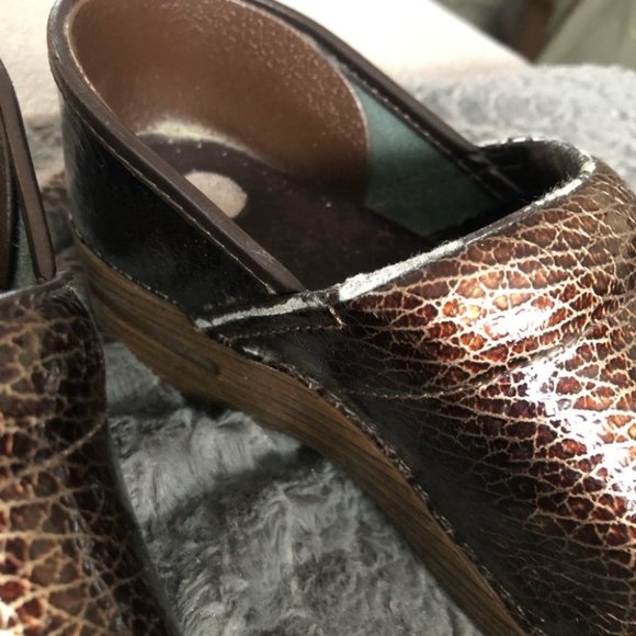 Dansko Brown Metallic Clogs Nursing Shoes: Size 9/40 - Picture 5 of 14